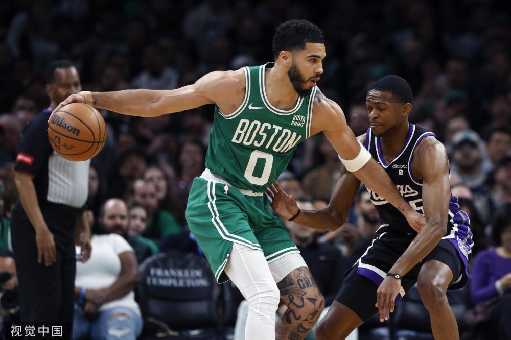 人的瞩目 人的瞩目